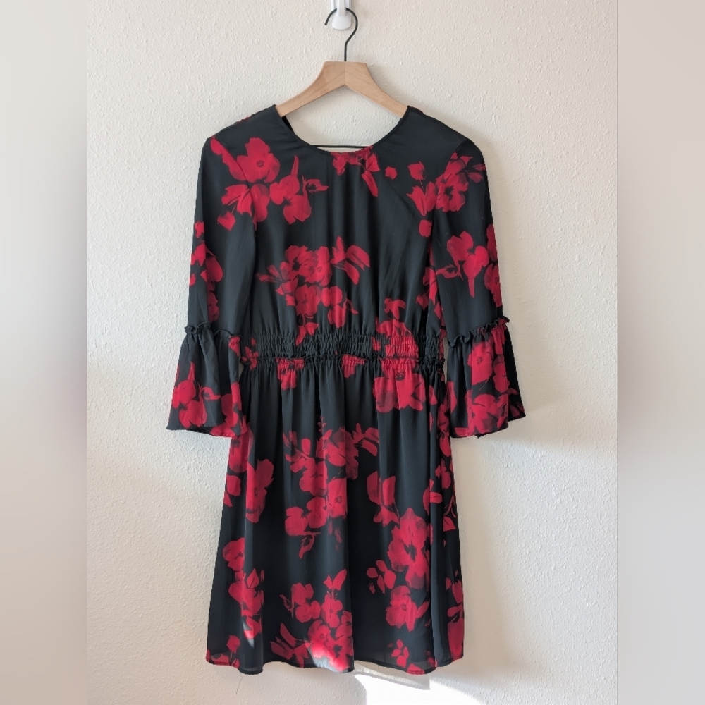H&M Black Dress with Red Floral Design XS For Holidays